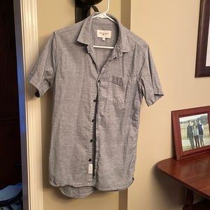 Short sleeve light blue denim shirt small